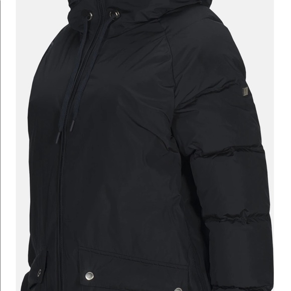 Peak performance Down winter coat. - Picture 11 of 13